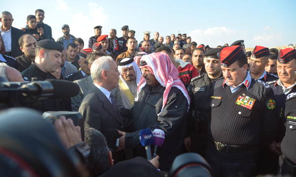 Deputising for His Majesty King Abdullah, Interior Minister Salameh Hammad attends the funeral of Kamal Malkawi in Zarqa on Tuesday (Photo by Muath Freij)